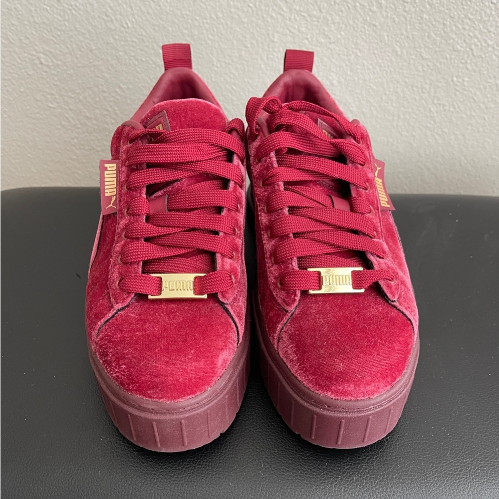 Puma Red Sneakers with Platform Sole and Metallic Accents Size 7